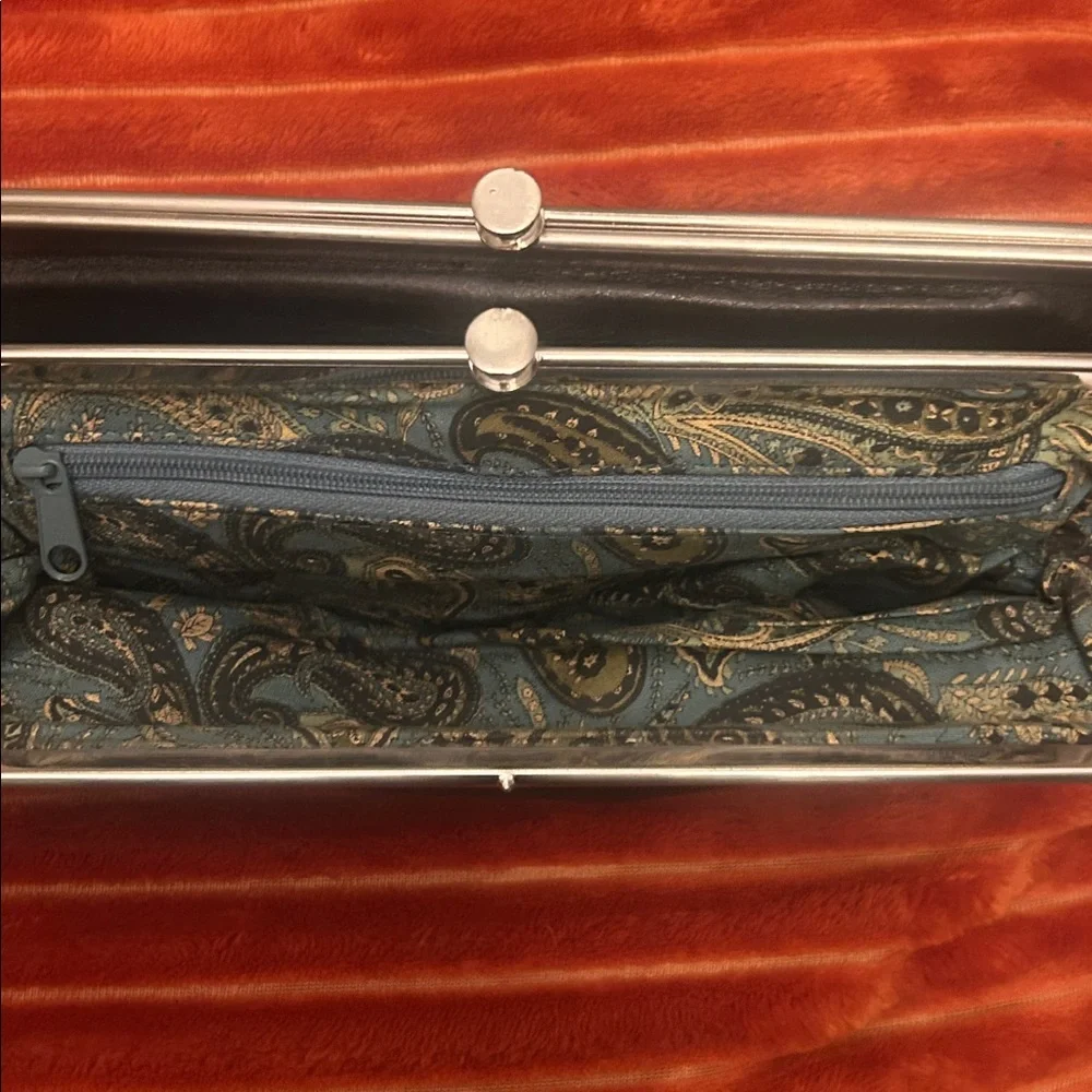 HOBO Lauren Double-Frame Clutch Wallet in Black Vintage Leather - Picture 9 of 13